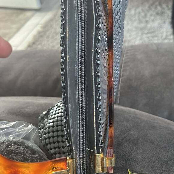 Vintage Y2K Grey Metal Mesh Purse Bag - Picture 7 of 10